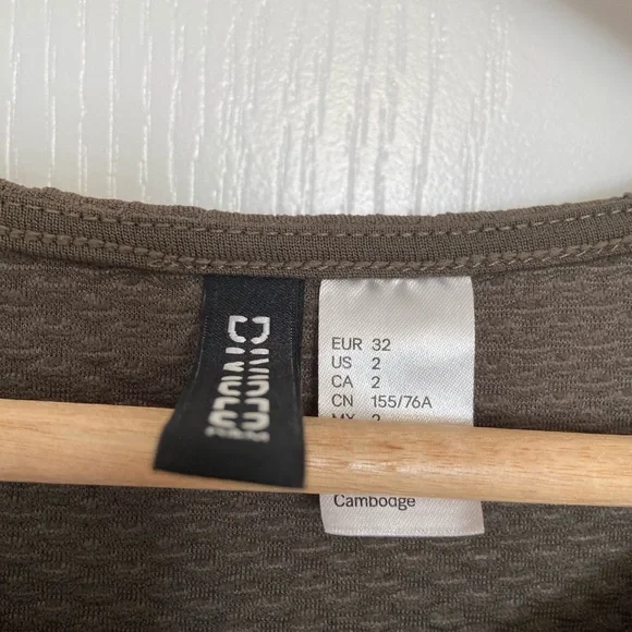 H&M OLIVE GREEN DRESS - Picture 3 of 4